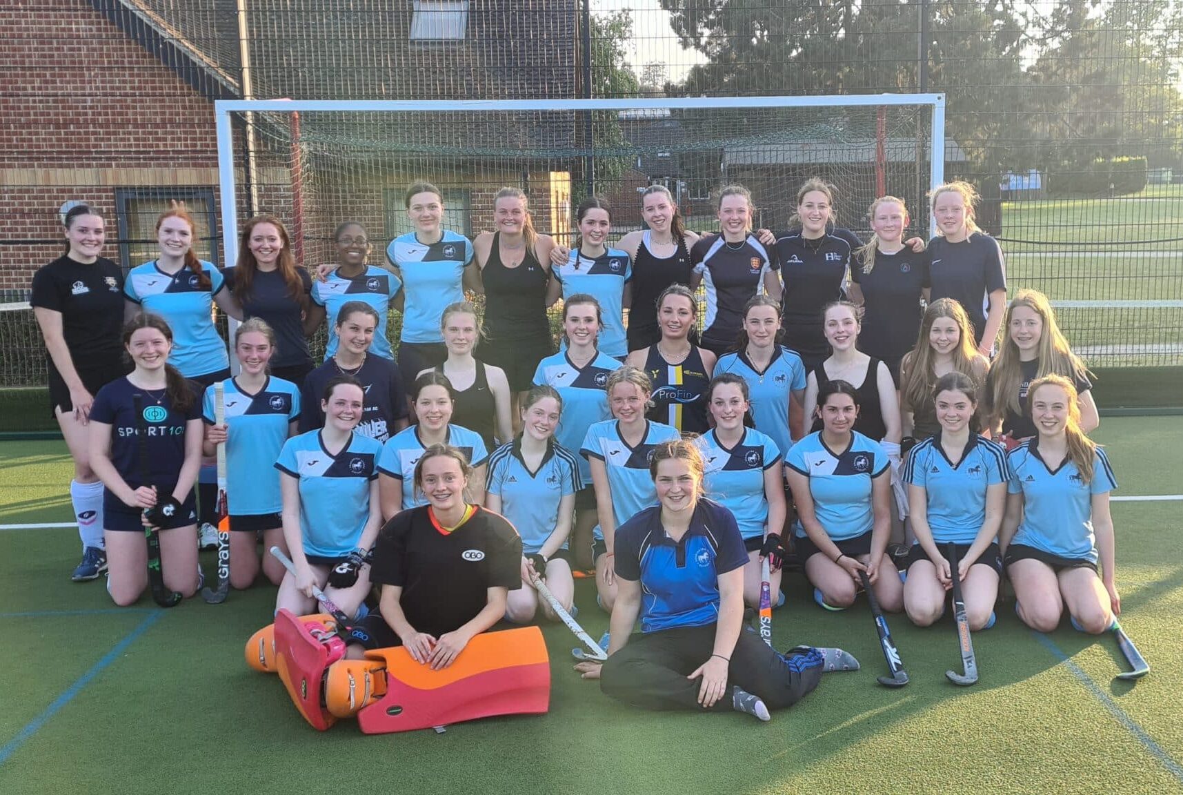 Headingtonian Hockey Match | Headington School